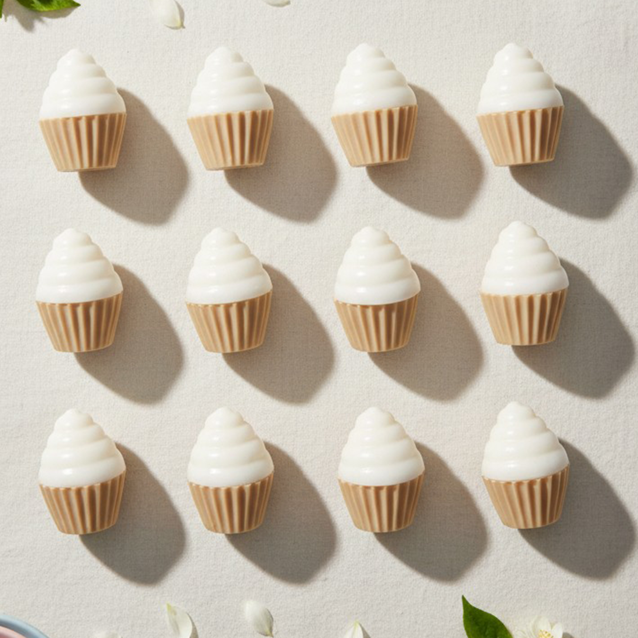 Birthday Cupcake Candle - Image 2