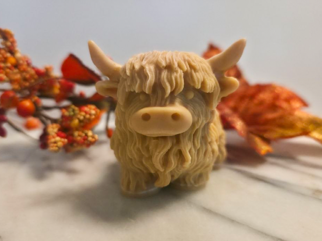 Highland Cow Candle Autumn Edition